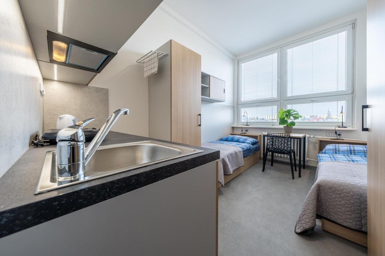 Penzion Big House Прага Экстерьер фото